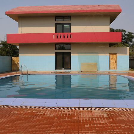 Pacific Inn Suryansh Hotel Gurgaon Exterior foto
