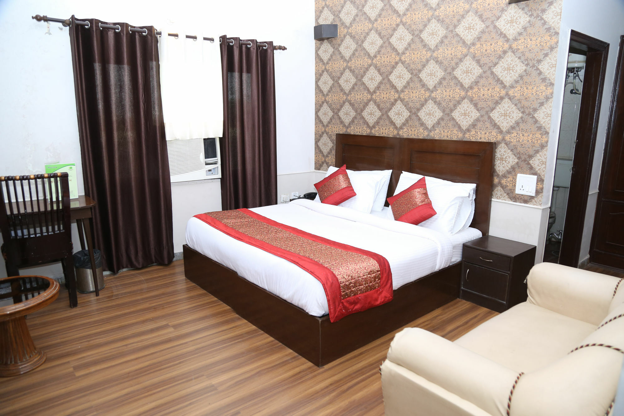 Pacific Inn Suryansh Hotel Gurgaon Exterior foto